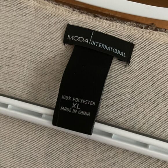 Shimmering Sequined Dress - NEVER WORN! - Picture 2 of 7